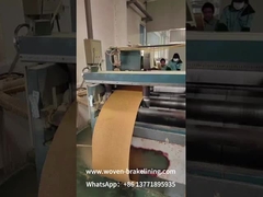 Asbest içermeyen fren kemerleri kesilir ve paketlenir